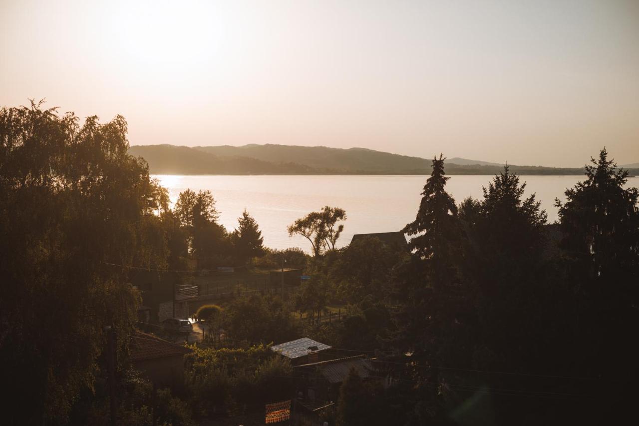 Horizont Dedine Aparthotel Golubac Exteriör bild