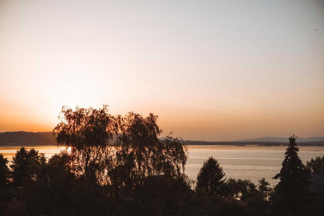 Horizont Dedine Aparthotel Golubac Exteriör bild